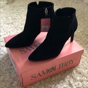 Black ankle booties size 9
